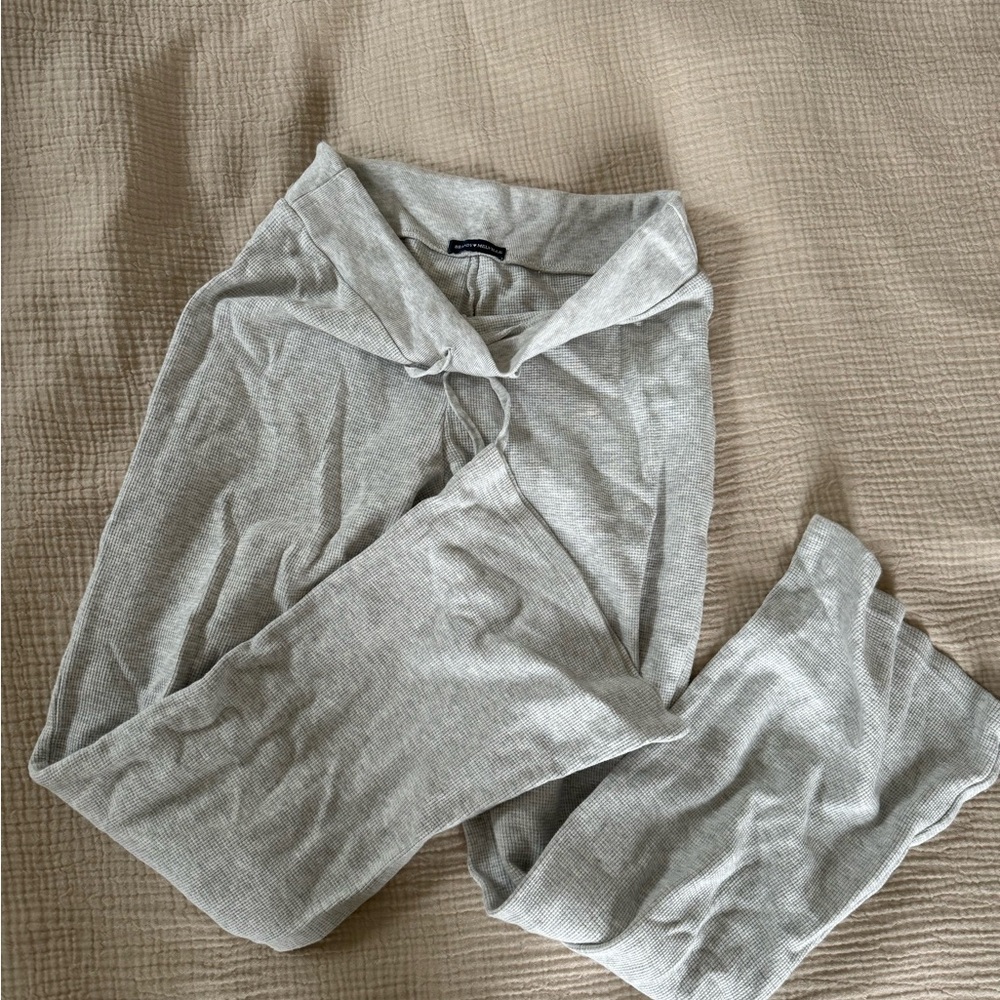 Brandy Melville pants